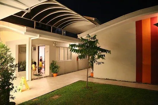 Escario Hostel Cebu Stadt