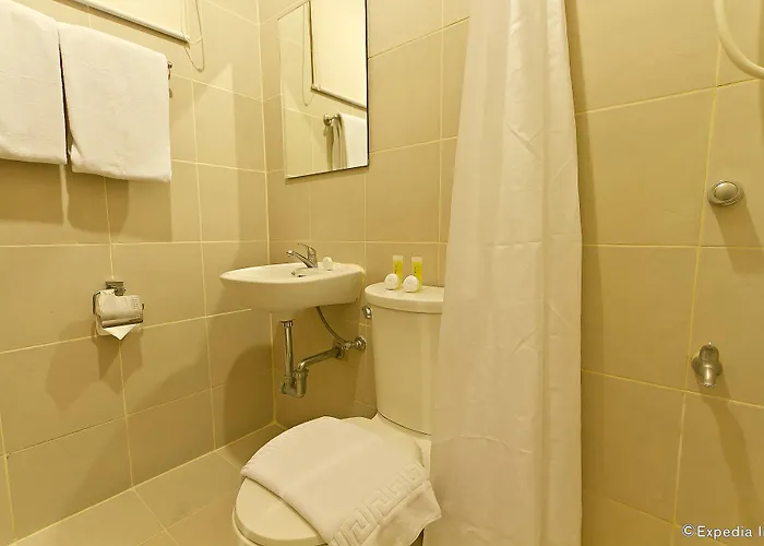 Escario Hostel *