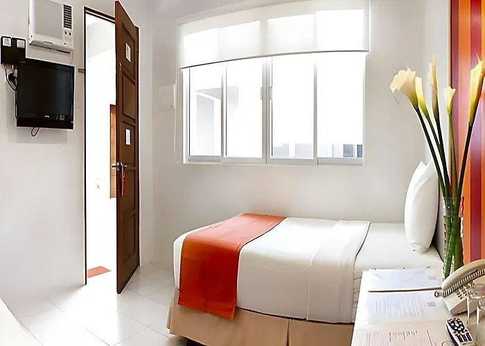 Hostel Escario *